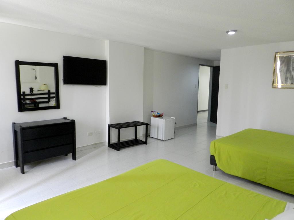 Hotel Don Gregorio Cartago Esterno foto